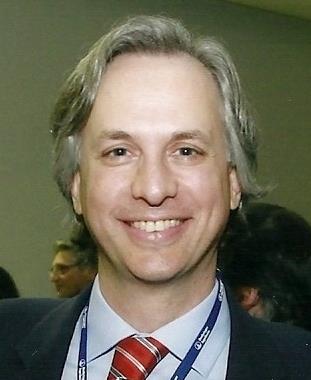 Professor Dr. Paulo Caramelli
